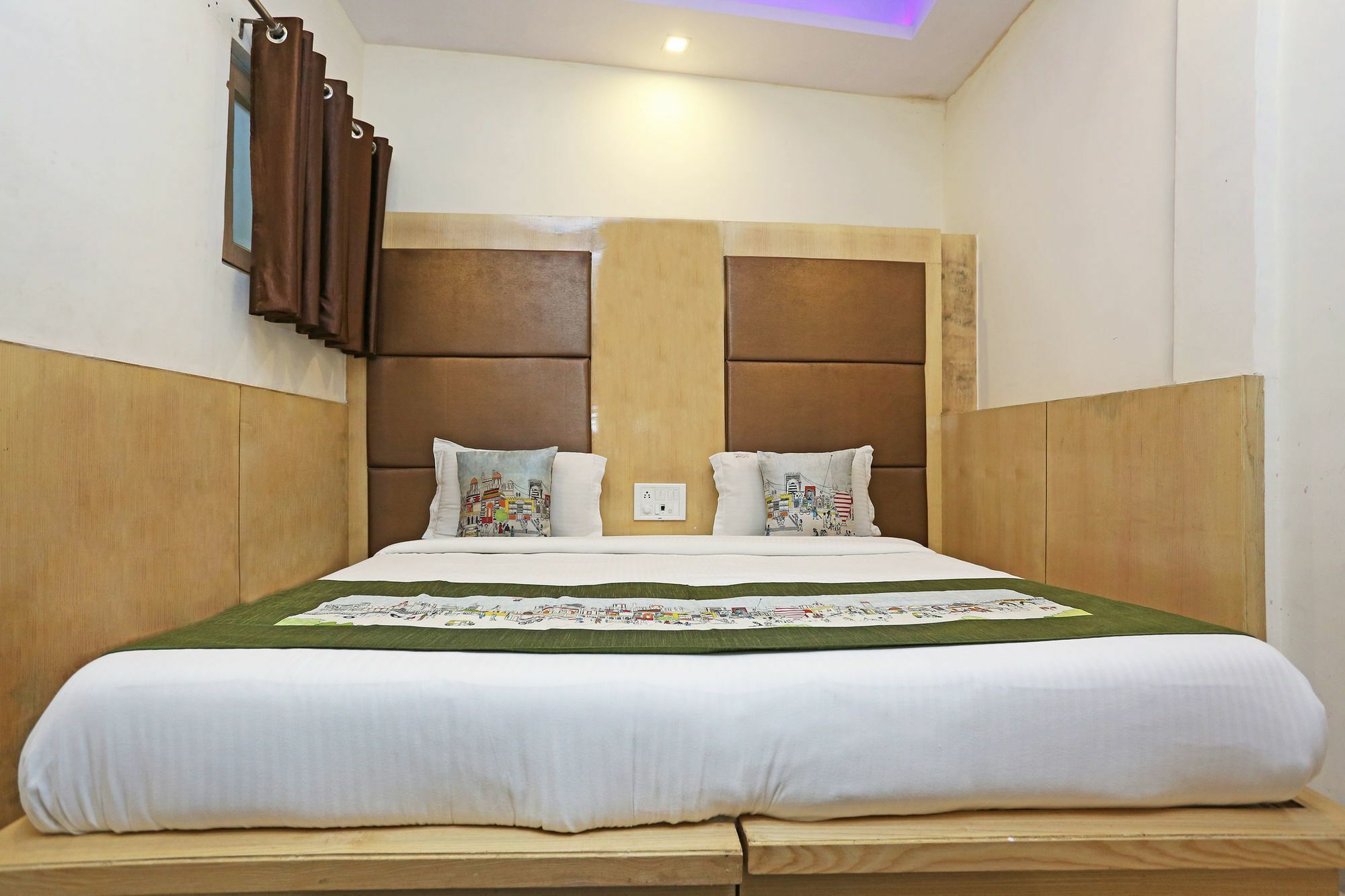 Oyo 9233 Hotel Cottage Lord Krishna Neu-Delhi Exterior foto