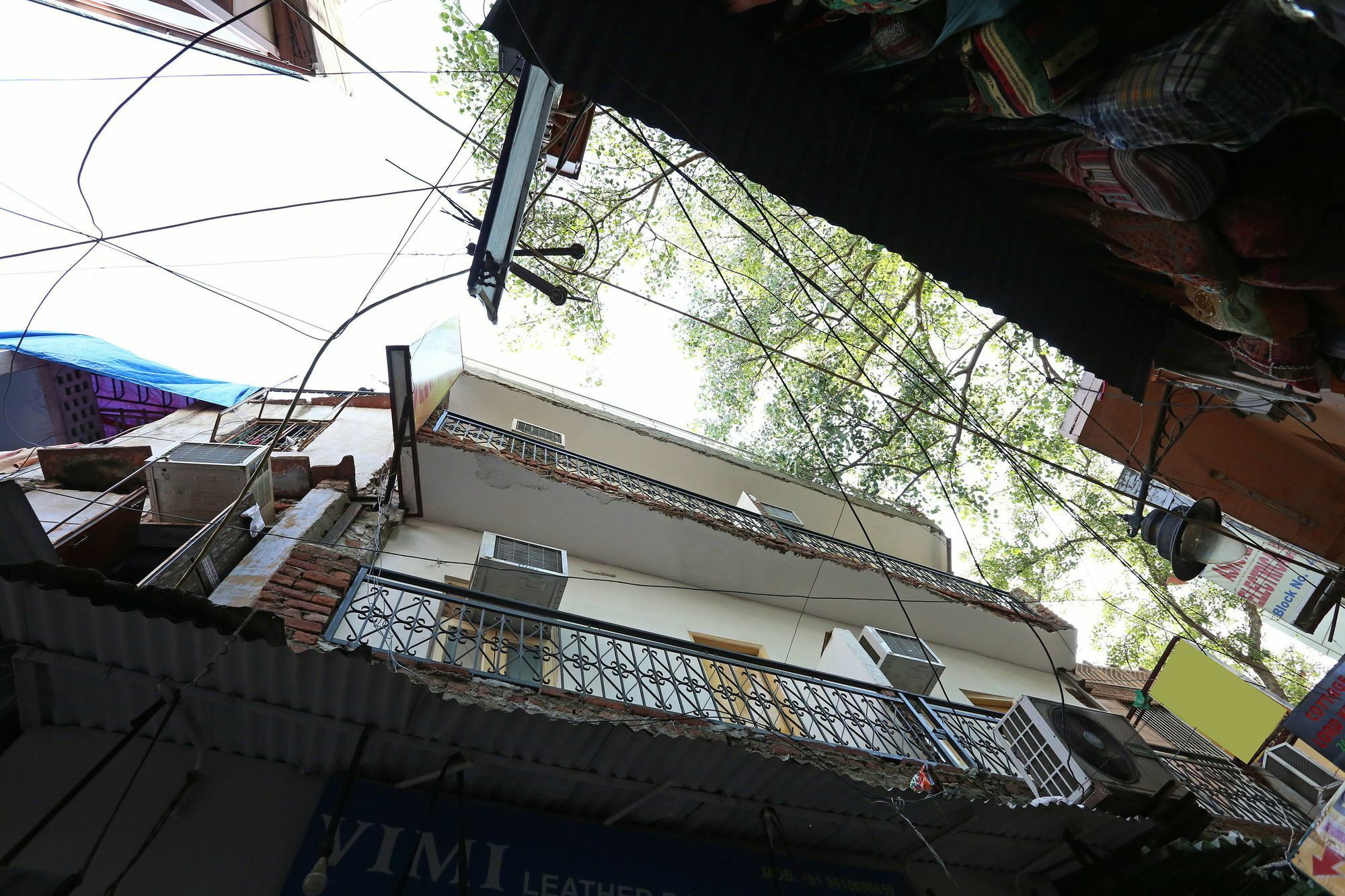Oyo 9233 Hotel Cottage Lord Krishna Neu-Delhi Exterior foto