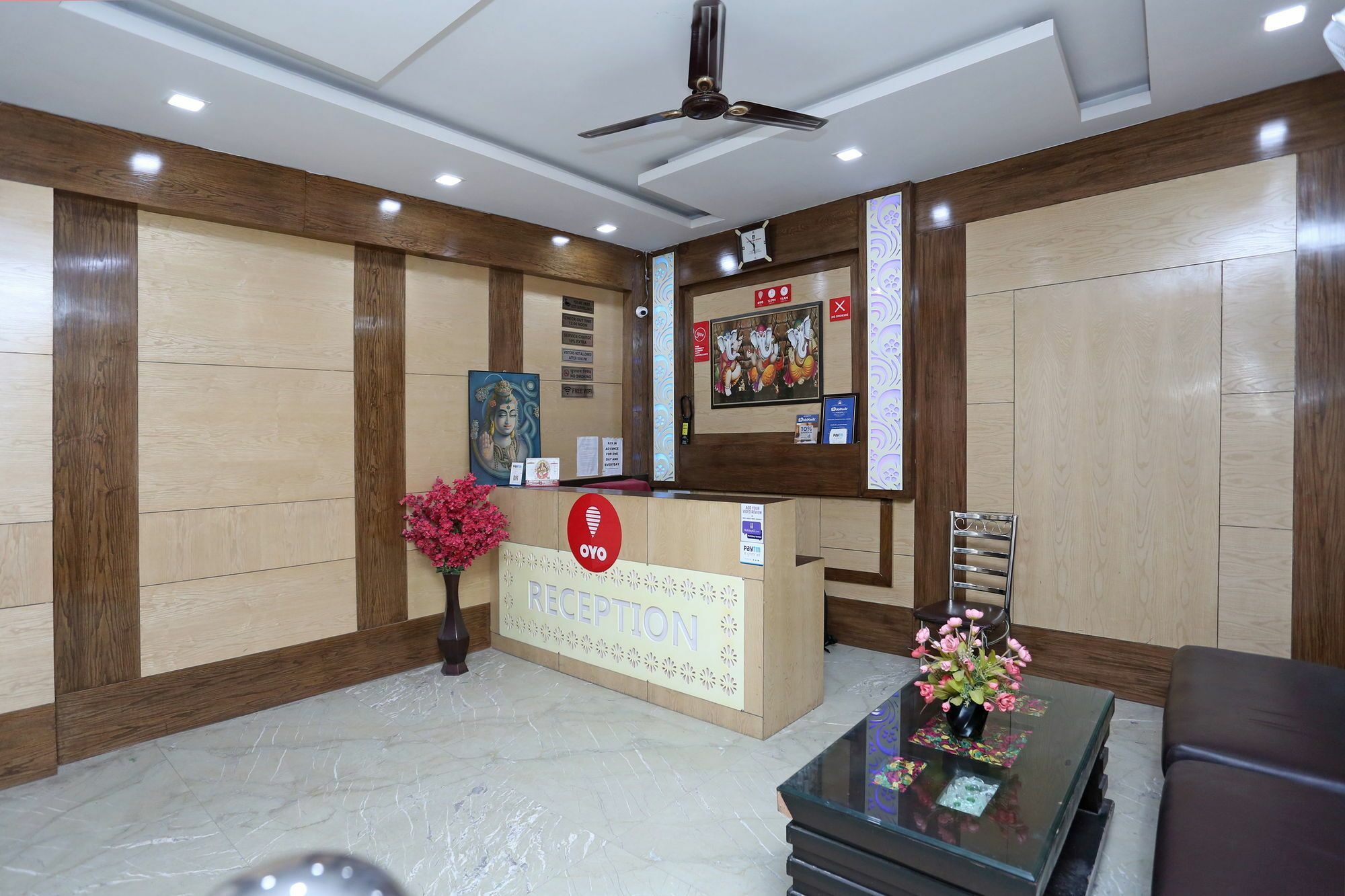 Oyo 9233 Hotel Cottage Lord Krishna Neu-Delhi Exterior foto