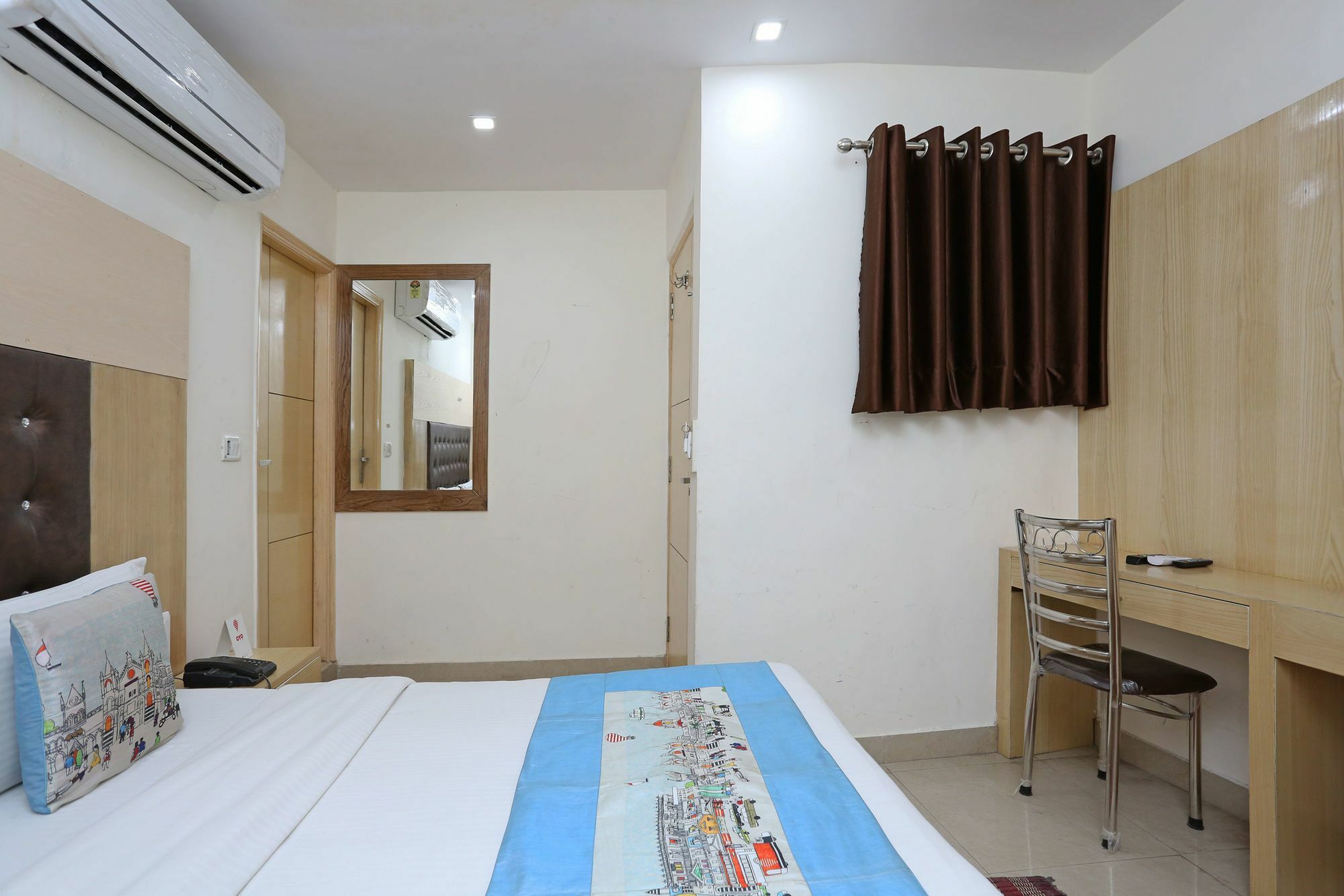 Oyo 9233 Hotel Cottage Lord Krishna Neu-Delhi Exterior foto